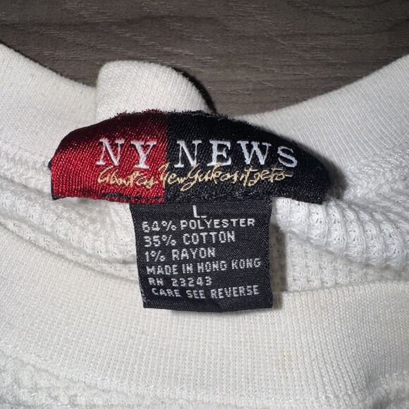 New York News T Shirt Size Large White Vintage Made In Hong Kong Embroidered - Picture 4 of 6